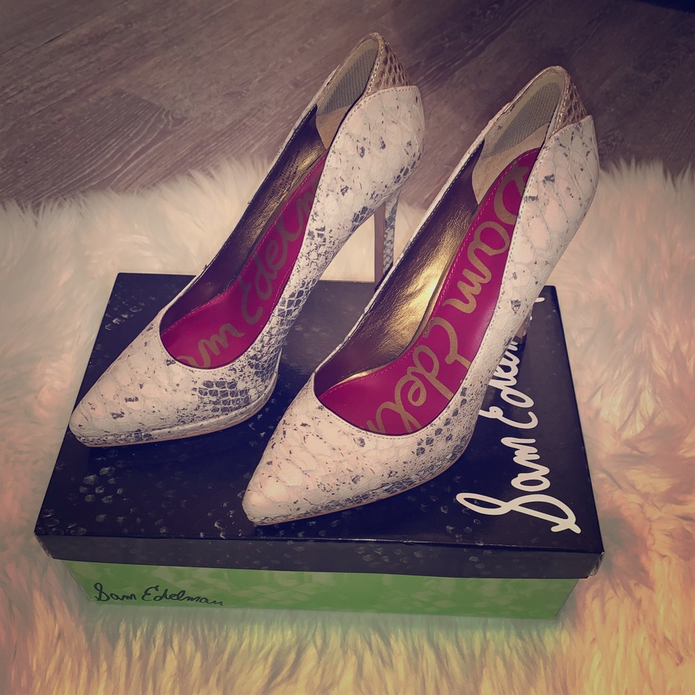 pointed snake skin heels